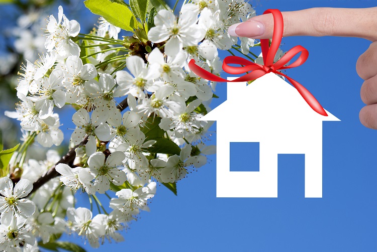 spring house sale