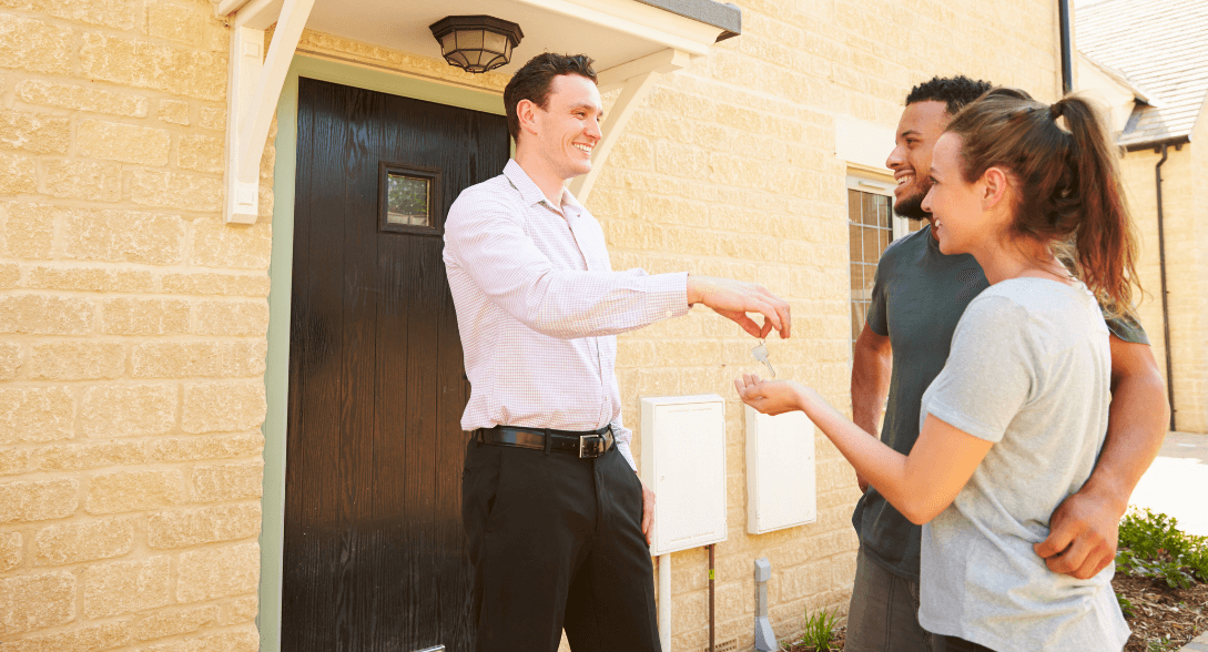 How long does it take to sell a house in Leicester?